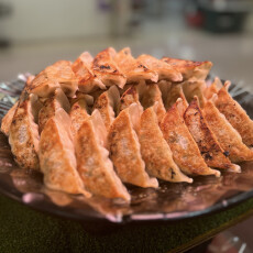 【1/8(木)～1/12(月)】二代目うっさん餃子＆焼き小籠包