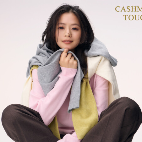 ふんわり軽く心地よい、カシミヤタッチ
