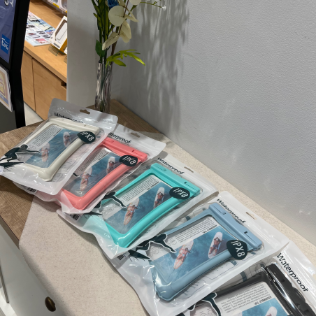 防水ケース入荷